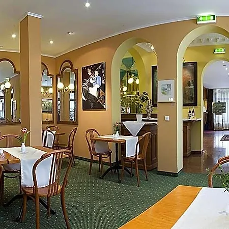 Galerie Leipziger Hof Hotel 4*